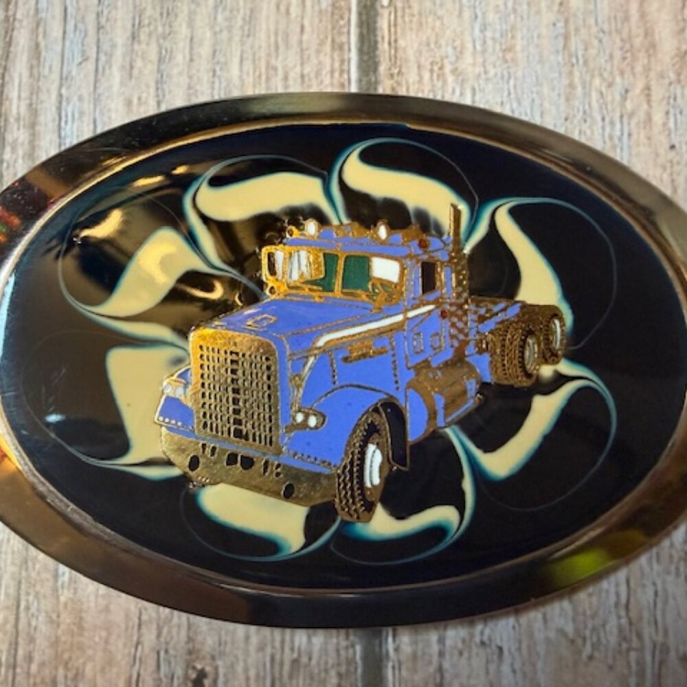 Vintage White Semi Truck Epoxy Belt Buckle – New Old Stock – 1980s